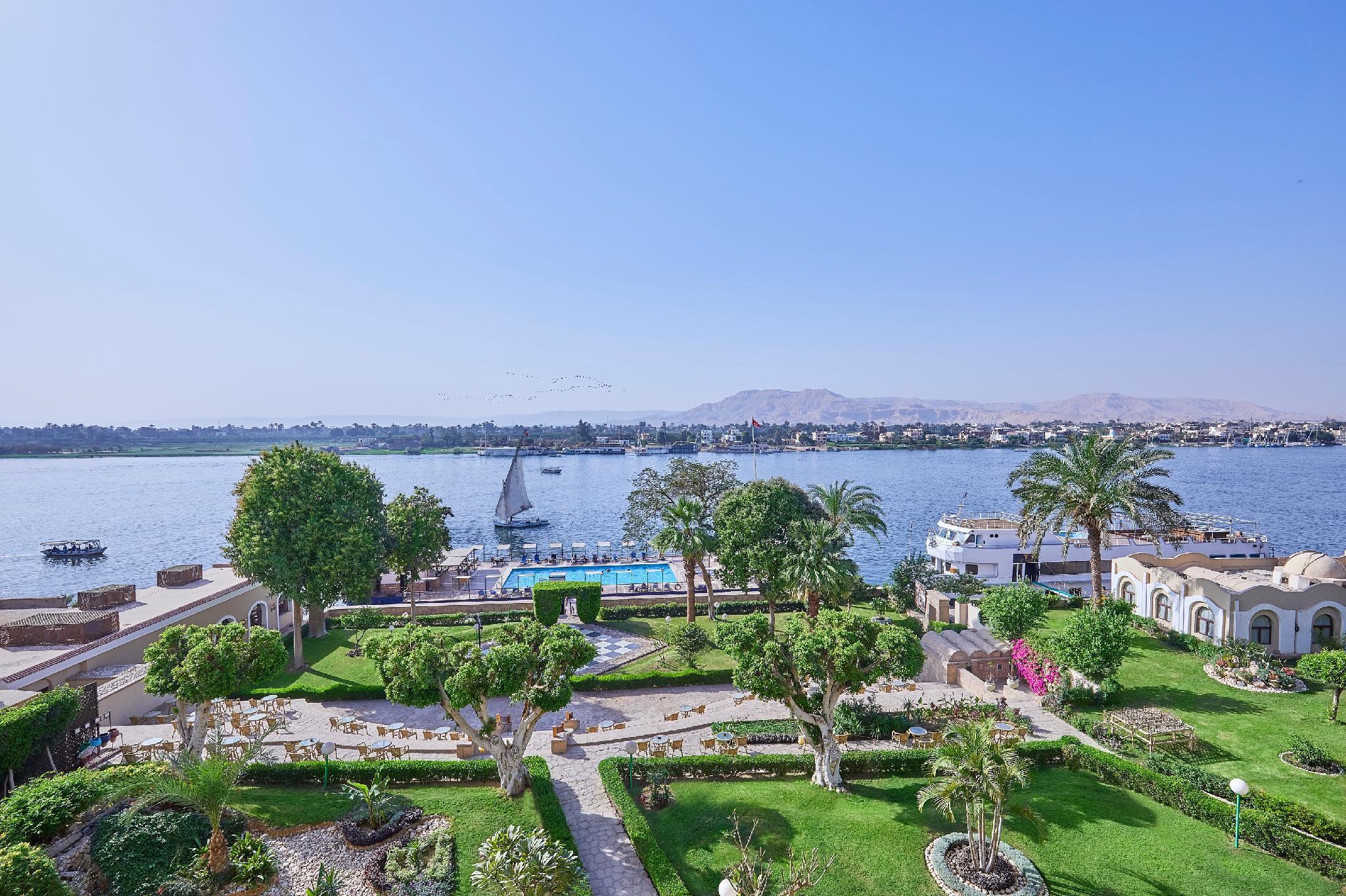 Iberotel Luxor Exterior photo